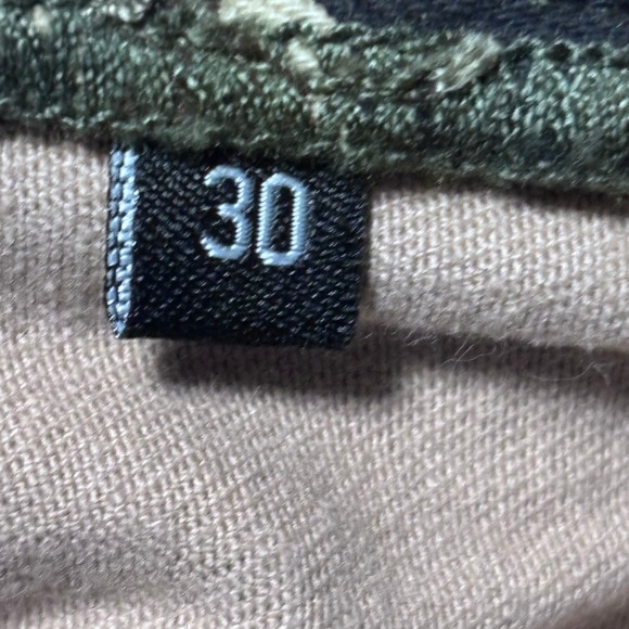 THRT Patchwork Cargo Pants Camo Leopard Print Distressed Size 30 - Picture 7 of 11